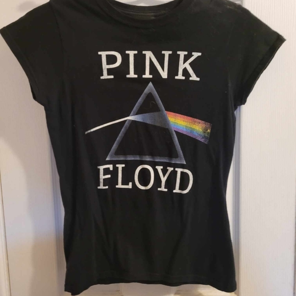 3$50 Womens Pink Floyd Band T. Get it before it's gone👚EUC - Picture 2 of 4
